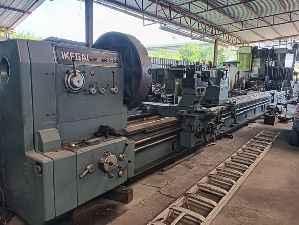 Manual Lathe Ikegai