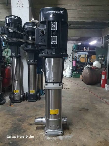 Industrial Water Pump Grundfos · CRN 32-5