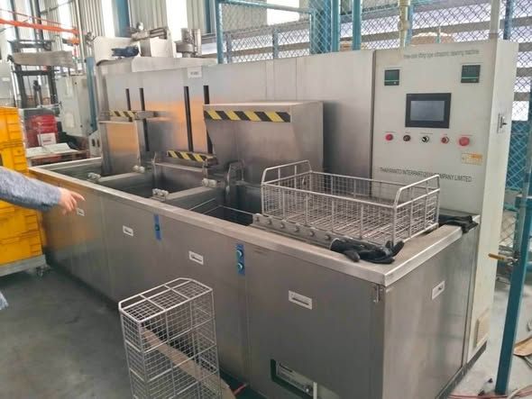 Ultrasonic Cleaning Machine