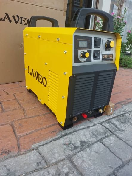 Plasma Cutter LAVEO · CUT100 PILOT ARC