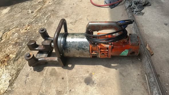 Bending Machine
