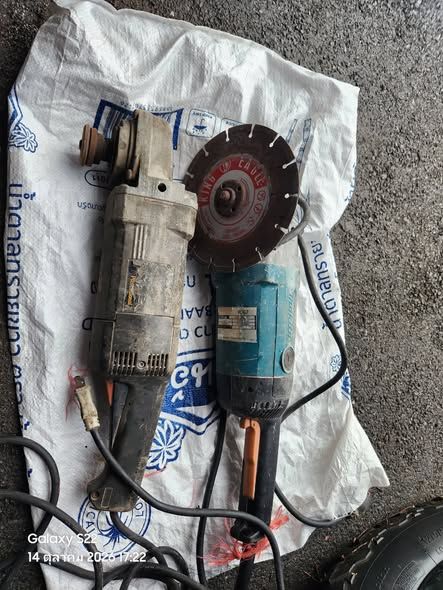 Angle Grinder Makita, Black & Decker · 9067