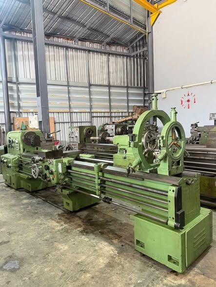 Manual Lathe
