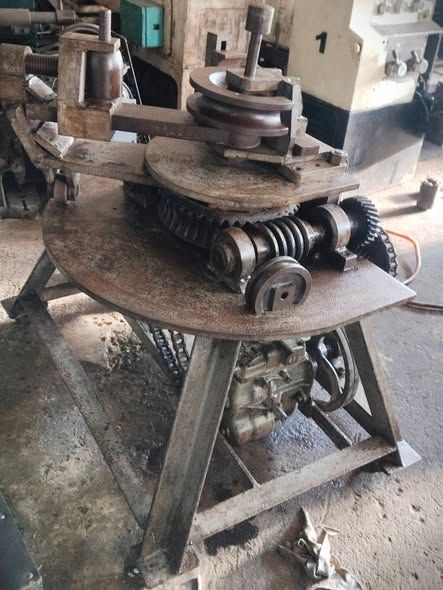 Bending Machine