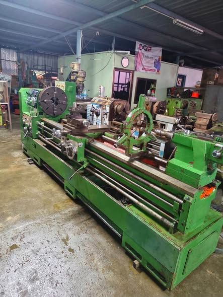 Manual Lathe Takang