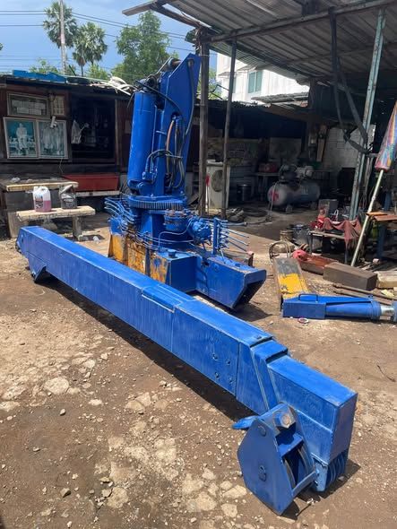 Crane UNIC