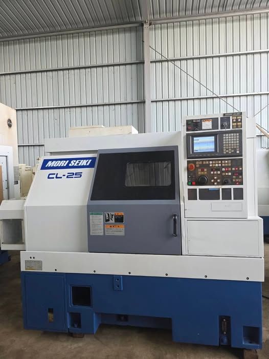 CNC Lathe Mori Seiki · CL-25