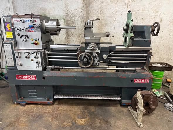 Manual Lathe
