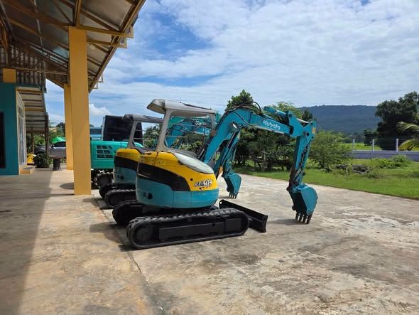 Excavator Kubota · RX303