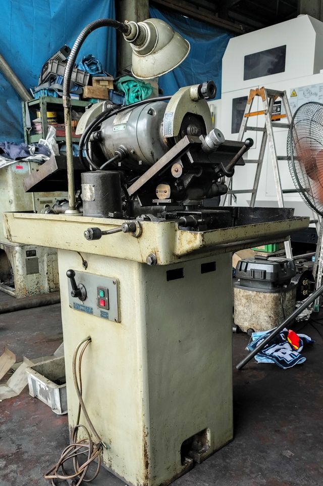 Tool Grinder Waida Seisakusho · DW-31S