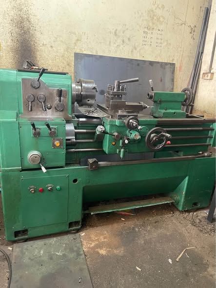 Manual Lathe