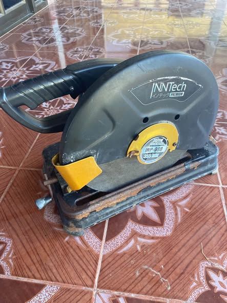Cut-Off Saw